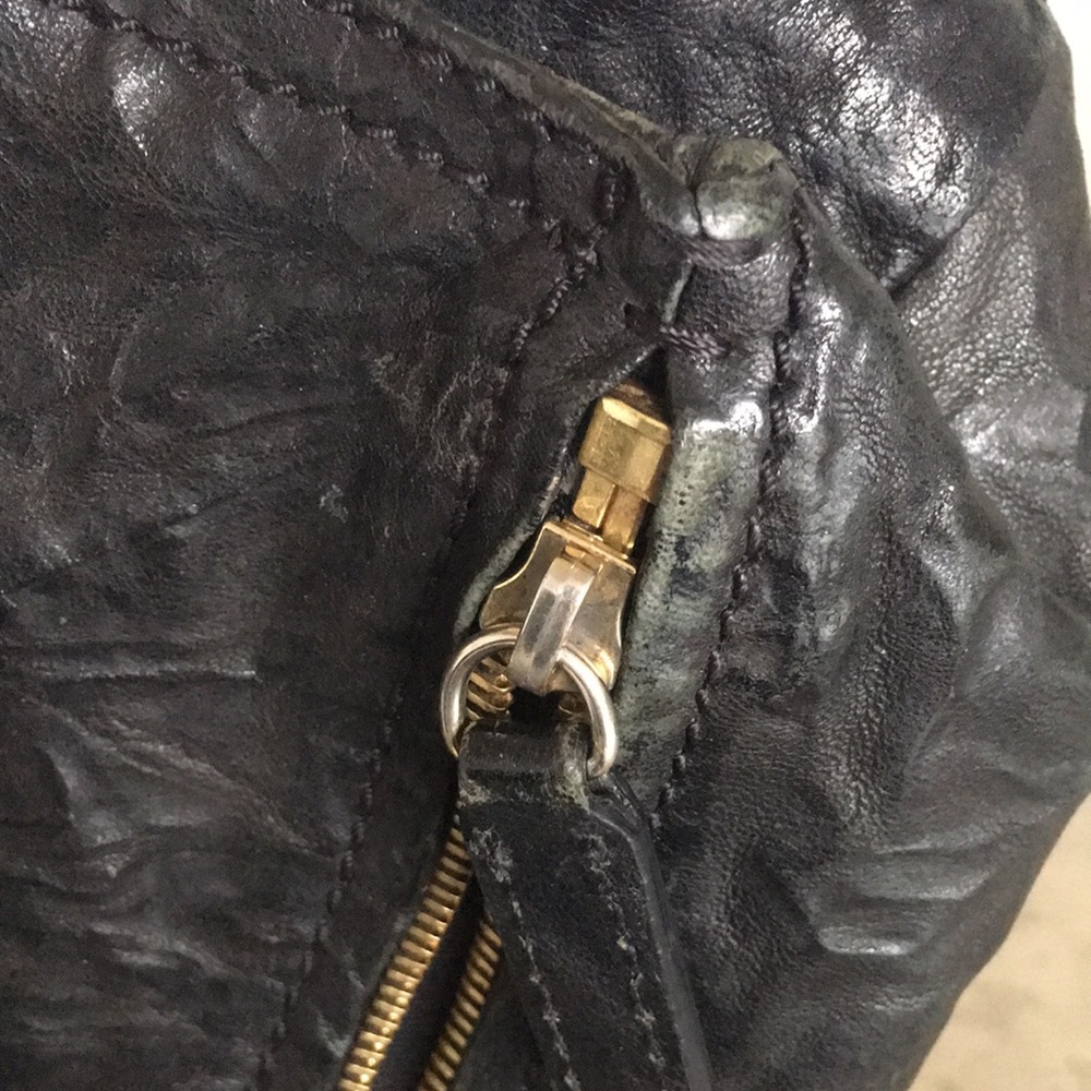 Givenchy pandora mini bag, black aged leather - Picture 11 of 12